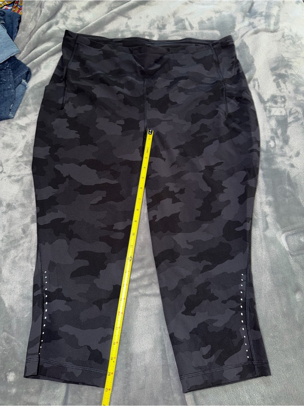 Lululemon cropped leggings
